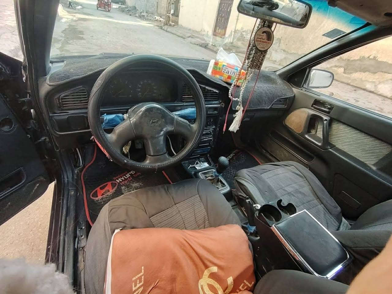 سلام عليكم الالنتره موديل 1994 سعر 28وبيهه مجال قليل الرقم ***********
