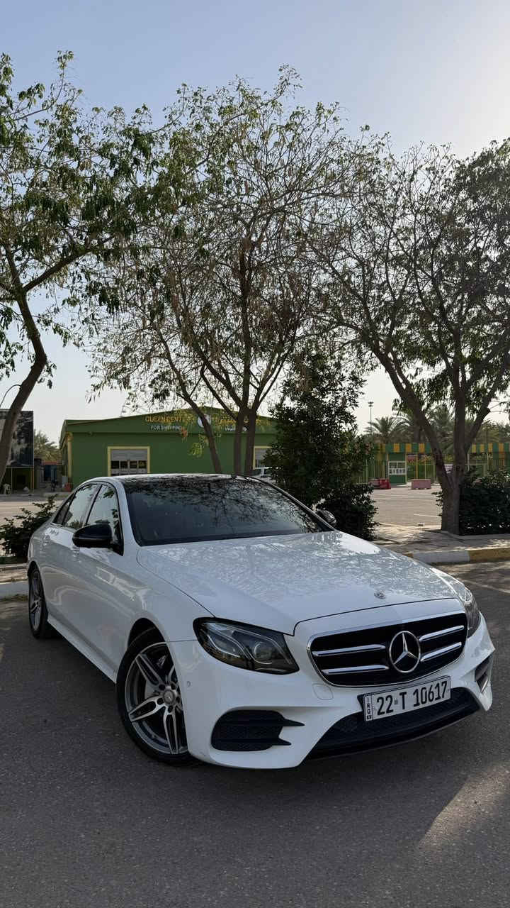 • الموديل: مرسيدس E200 موديل 2020
• الفئة: W213 Facelift

• اللون: (ابيض)

• وارد: (ألماني / دبل بصمة)

• المحرك: 2.0 تيربو Mild Hybrid

• عدد السلندرات: 4 سلندر

• القوة: 197 حصان

• العزم: 320 نيوتن متر

• ناقل الحركة: أوتوماتيك 9 سرعات 9G-TRONIC

• نظام الدفع: خلفي / 4MATIC 

• تسارع 0-100 خلال 7.5 ثانية تقريباً

• اقتصادي جداً بالوقود

• بانوراما كاملة

• ابواب شفط 

• تشغيل بصمة

• فتح وغلق بصمة

• أبواب شفط

• LED High Performance / Multi Beam

• حساسات أمامية وخلفية

• كاميرات 360 درجة

• رادار أمامي

• نظام صف السيارة أوتوماتيك

• جنوط AMG أصلية

• مرايا كهربائية طي أوتوماتيك

• فتحة سقف بانوراما

• إضاءة ترحيبية

• جناح خلفي ولمسات AMG

المواصفات الداخلية

• داخلية جلد فاخرة

• تبريد وتسخين مقاعد

• مقاعد كهربائية مع ميموري

• إضاءة داخلية Ambient 64 لون

• شاشة عدادات ديجيتال كاملة

• شاشة وسطية كبيرة

• نظام صوت Burmester الأصلي

• Head-Up Display

• ستيرن تحكم متعدد

• تحكم كهربائي كامل بالمقاعد

• تبريد خلفي مستقل

• شاحن لاسلكي

• Apple CarPlay + Android Auto

أنظمة الأمان والمساعدة

• رادار الحفاظ على المسار

• Blind Spot

• Brake Assist

• Distronic Plus

• تنبيه الاصطدام

• قراءة إشارات الطريق

• نظام مانع الانزلاق

• ABS / ESP

• وسائد هوائية كاملة

مميزات إضافية

• السيارة فول مواصفات بدون نقص

• استخدام شخصي ونظيف جداً

• صيانة منتظمة

• لا تحتاج أي مصروف

• جاهزة للفحص

مكان السيارة بابل / الحله📍 

📞 للتواصل: ***********
