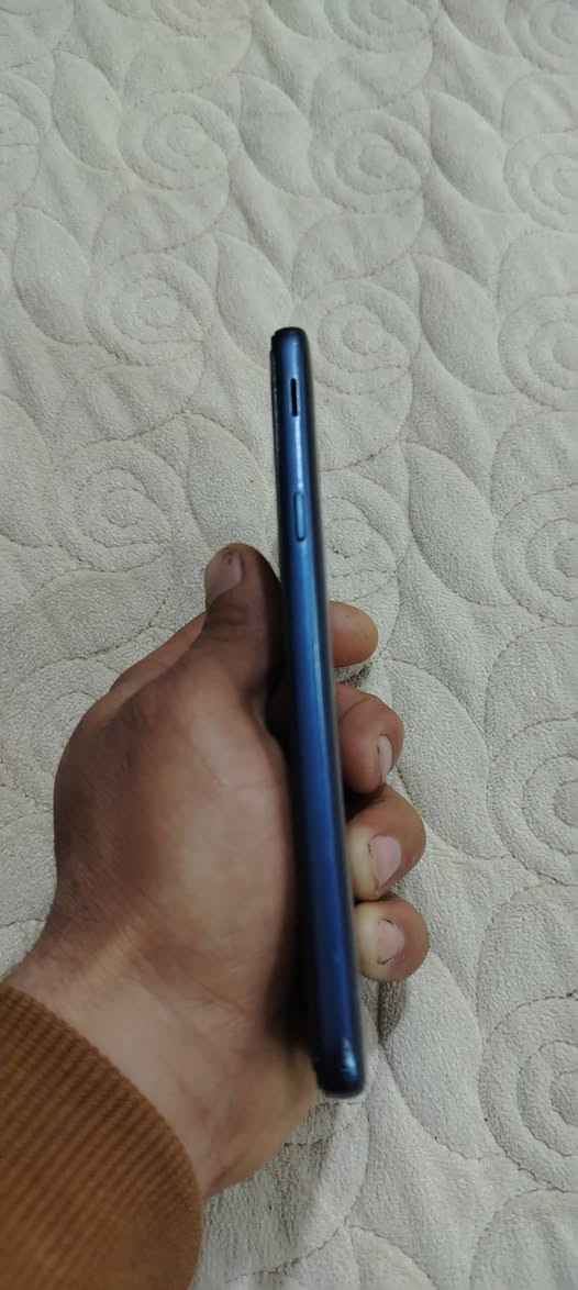 موبايل للبيع السمر40//***********
