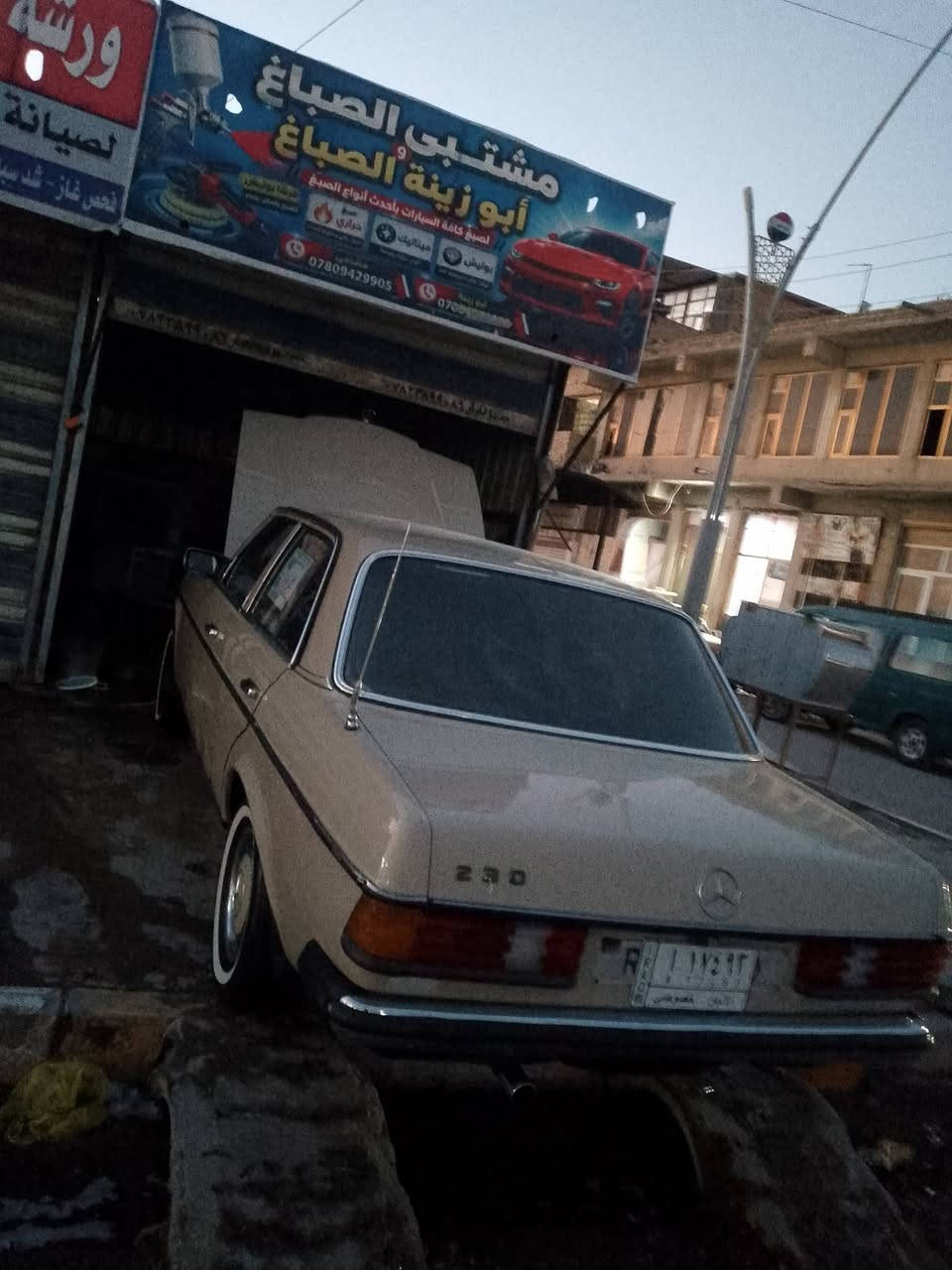 سلام عليكم للبيع مارسدس ابو جحيل 230جاهزه حدايه امامي خلفي جديد مكينه اثنين ونص تبريد ثلج  سياره جاهزه مصبوغه جماليه بدون ضربه تحويل مباشر السعر60الستفسار ***********
