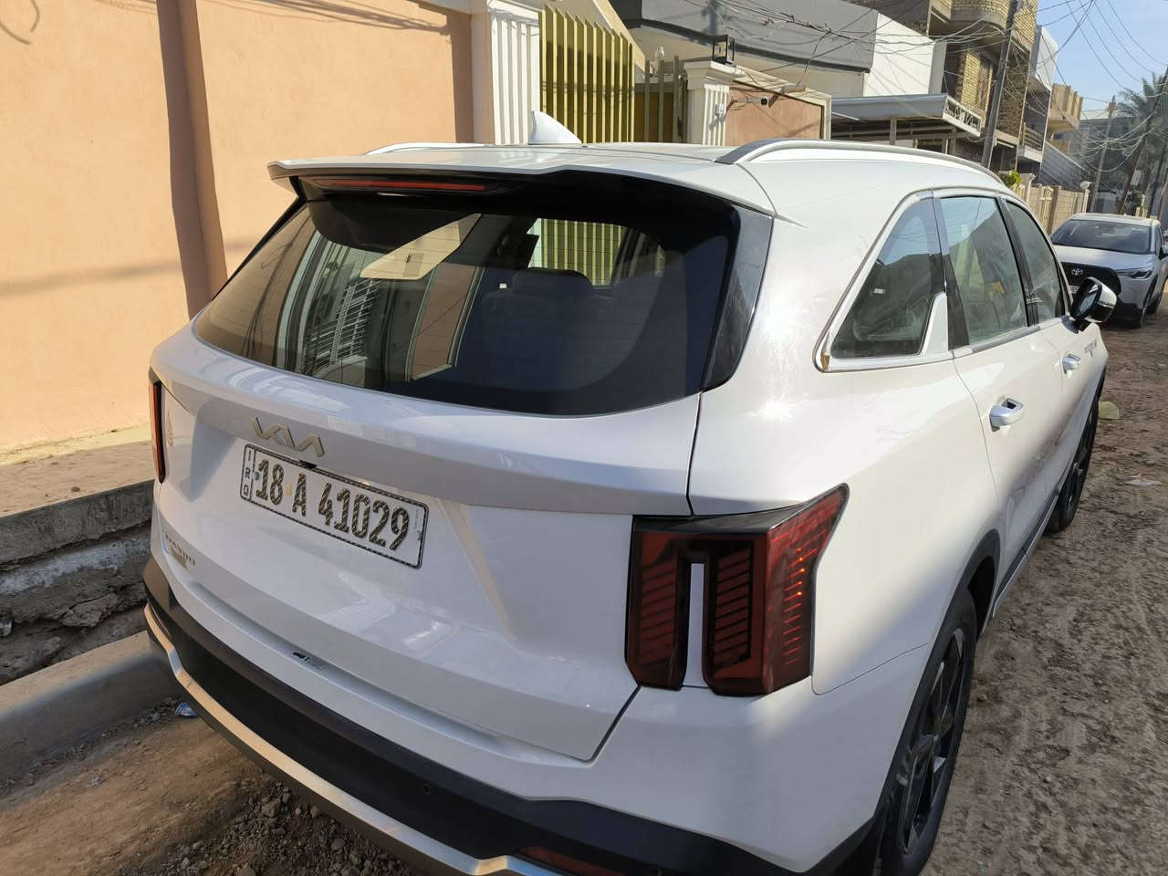 موديل 24 6سلندر 
ويل 19
مري شفط 
جنطه شفط 
ماشيه 37
قماره حديد 
كير ماوس
السيارة مغلفه كامل من الكشنات
كرسي كهربائي
اريد مراوس بيك يم 24 او 25 افنجر او عادي 
***********
