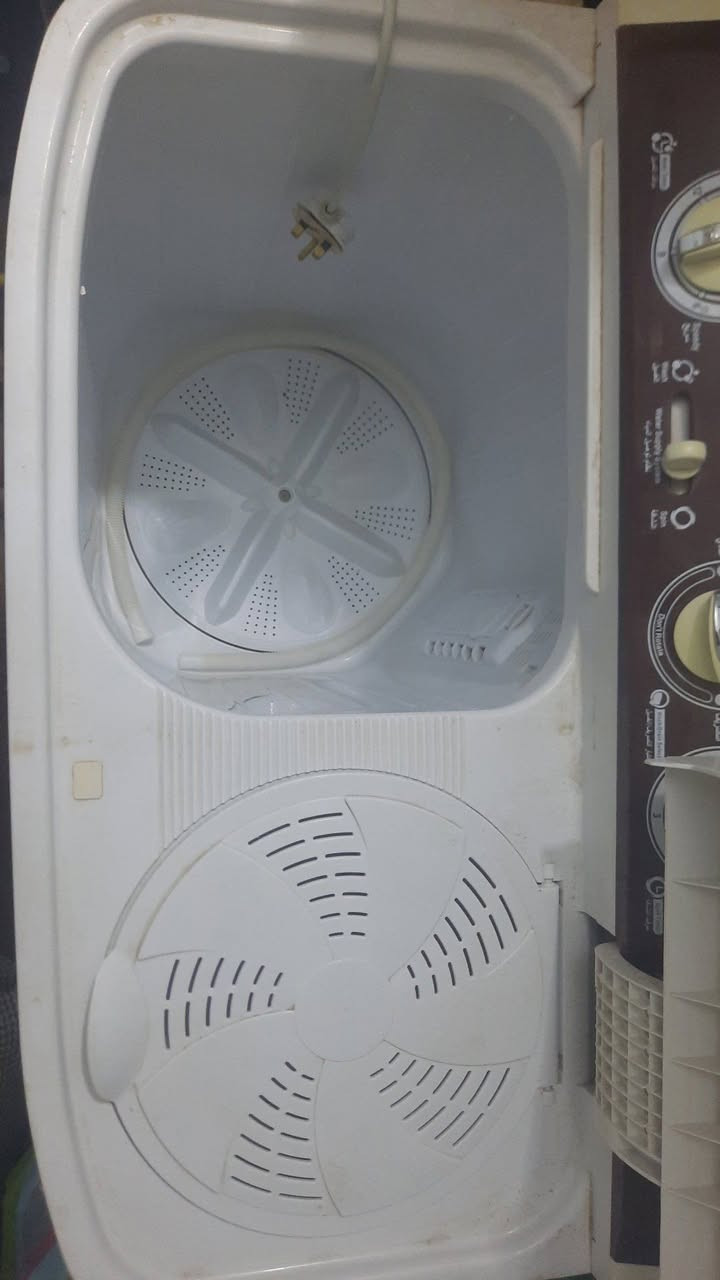 غسالة جديدة للبيع السعر ع الخاص
رقم الهاتف ***********
العنوان سيد عاشور
