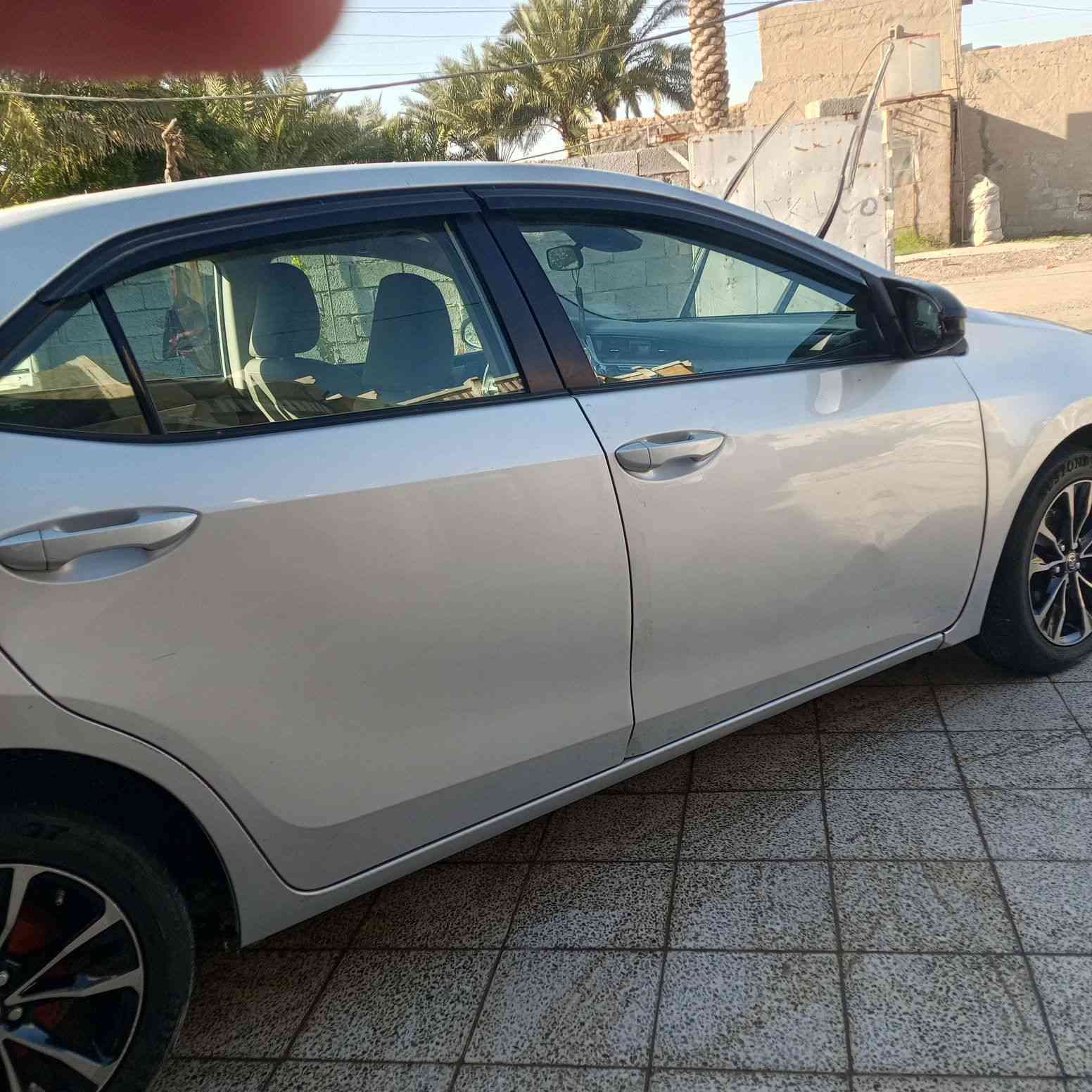 السلام عليكم 
للبيع كورلا موديل 2018 
مواصفات معروفه 
كير محرك تبريد تدفئه كله جديد 
تخم تاير حداديه صدر كله جديد 
رقم انبار مشروع وطني تحويل 
ثاني يوم حادثه جاملغ وبنيد مبدل اصلي 
سياره خير من الله السعر 135وبيها مجال 
***********///
