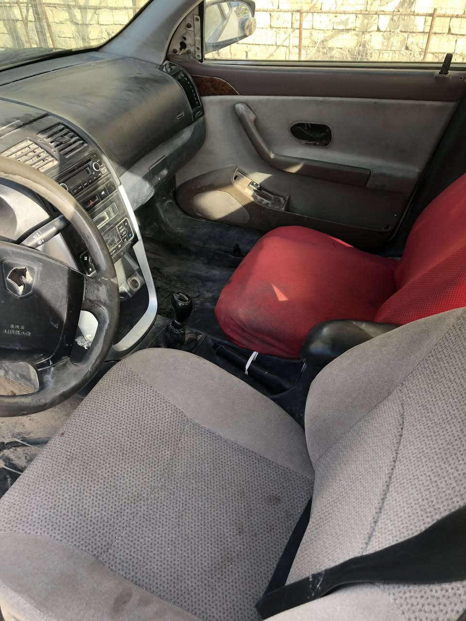 السلام عليكم سمند سورن موديل 2013 مكينه بيه صوت مال يطغ مابيه صبغ سنويه بااسمنه رقم دولي تحويل مباشر ابيع صدر باتري تايرتها خير من الله تبريد شغال السعر 28 بيه مجال قليل للاستفسار الرقم *********** مكاني بغداد الشعب
