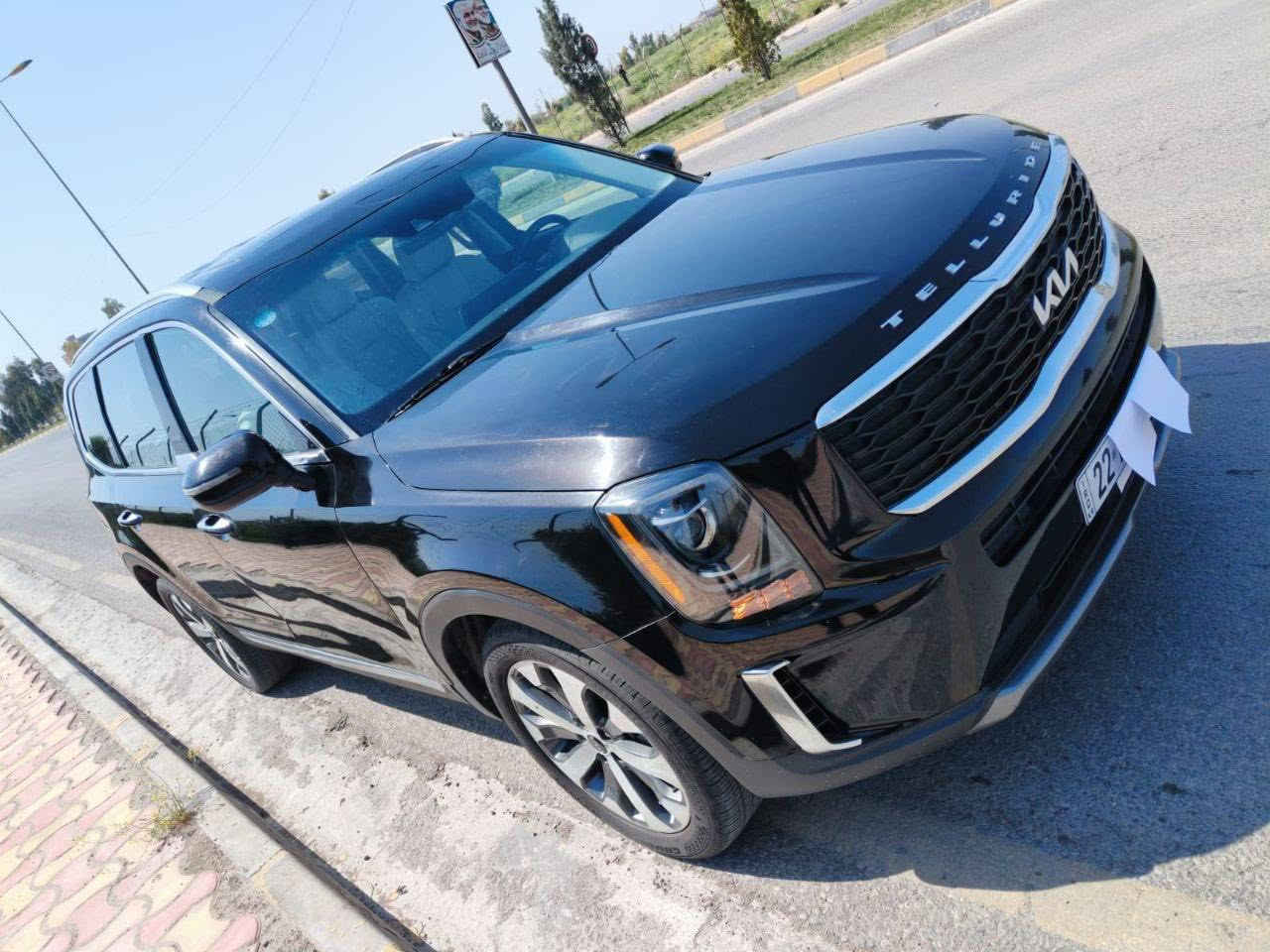 النوع : كيا تيلورايد Kia Telluride S

المكان : بغداد

الموديل : 2022

اللون : كرزي

الحادث : السونار مرفق ويه الصور

عداد المسافة : 14000 ميل فقط

حجم المحرك : 6 سلندر ( 3.8L )

ناقل الحركة : گير اوتوماتيك وعادي من 8 سرعات

ملاحظة : السيارة مرقمه اربيل الرقم الانكليزي الجديد ( 22 ) وكاملة وجاهزة بإسم صاحبها وشرط التحويل 

المواصفات : S

داخل ابيض

شاشة كبيرة

فتحة سقف

كشنات جلد تدفئة

كشن سائق تحكم كهربائي

تحكمات ستيرن جهتين

تبريد وتدفئة قطعتين امامي وخلفي

مثبت سرعة ذكي تفاعلي

رادارات امامي وجانبي

نظام نقطة عمياء

كاميرا دوارة

بصمة أبواب وتشغيل وجنطة

تشغيل عن بعد

قيادة ذاتية

اوتو ستوب توقف تلقائي

نظام تحديد مسار

سايد بريك بصمة

أنظمة قيادة متعددة ( رياضي ، اقتصادي ، عادي ، ذكي )

مانع انزلاق

وبقية المواصفات المعروفة

السعر : 18500$ بيها مجال للشراي


**إذا كنت صاحب هذا الإعلان وتريد حذفه لأي سبب، رجاءا أرسل رسالة إلى الدعم الفني**