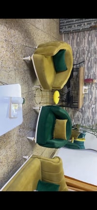 عندي تخم تركي وطبلات وغراض بعد مكاني بـغداد ٠٧٧٠٢٦٤٩٨٤٠