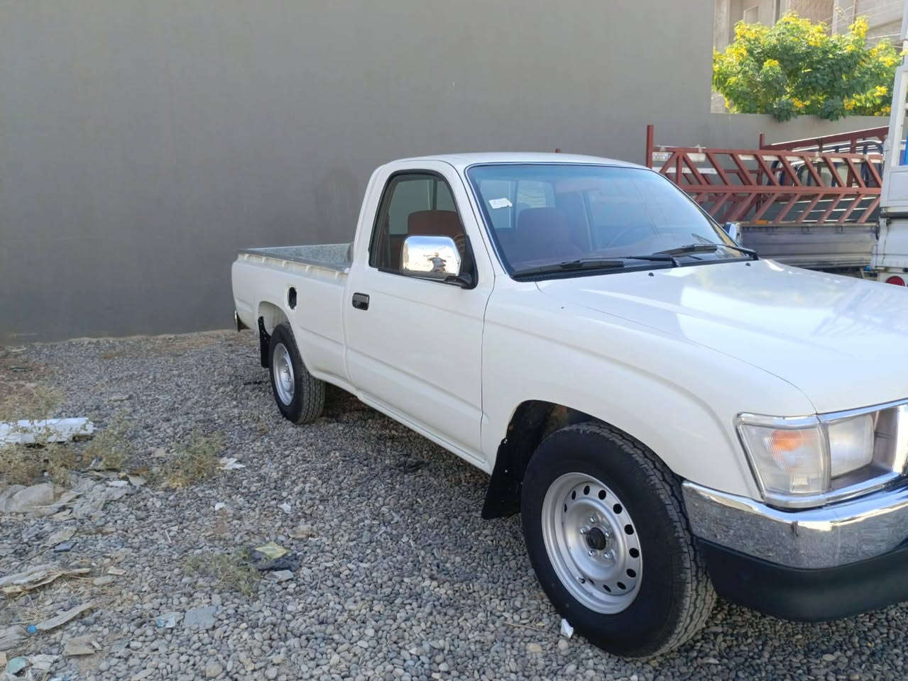 بيكب للبيع
موديل 1999
رقم صلاح الدين 
مصبوغ للجمالية فقط بدون ضرر 
تخم تاير باتري جديد 
تدفئة تبريد 
جام كهرب 
قفل مركزي 
محرك شرط 
دبل جكمجة 
داخل احمر 
خمسة جنكال 
GLX
اني مكلف بالنشر لحد يراسلني 
هذا رقم صاحب السيارة 
***********
