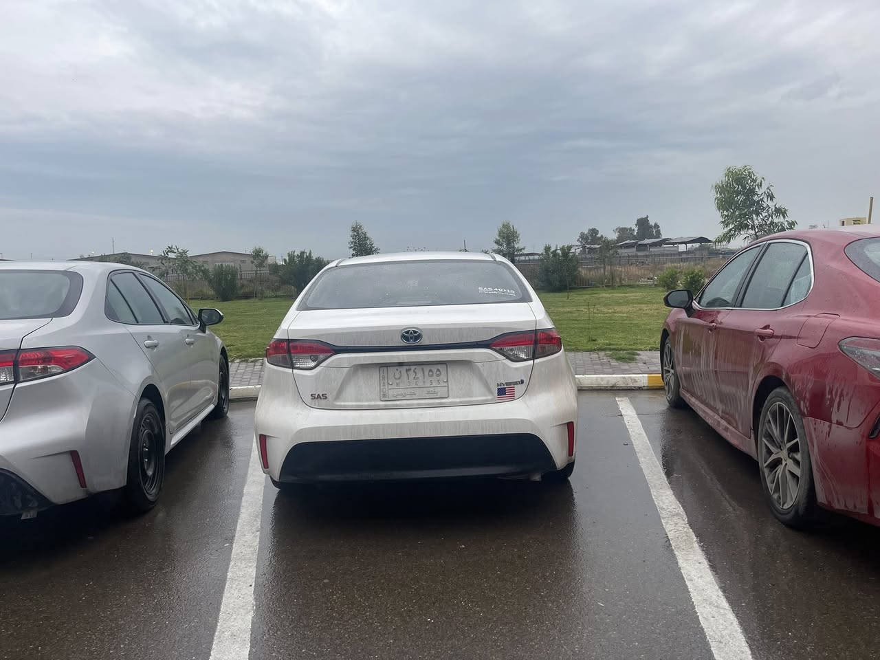 السلام عليكم اخوان 
عندي كورلا هايبرد 2023 زيرو على ايدي اخذتها 
وارد الصين بدون حادث ولاتعديل نظيفه جدا  ارضياتها وسبير وعده ممستخدم 
استخدام شخصي نظيف وصيانه دوريه دائما 
مواصفاتها معروفه سلايد  و رادار امامي و كامرا خلفيه و شاشه جبيره كار بلي وتحديد مسار هاند بريك دكمه اوتو هولد. كامل مواصفات السياره 
مسويلها عازل حراري للجام كامل درجه اولى 
كشنات تغلفت اول ماخذتها 
ارضيات حوضيه ساهلر ممتازه 
بأسمي وماشيه 58 الف 
مكاني بسمايا 
السعر 21 مليون و700 
للاتصال ***********
