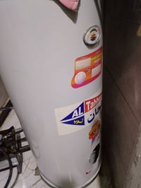 كيزر • خزانه ١٢٠لتر • استعمال قليل