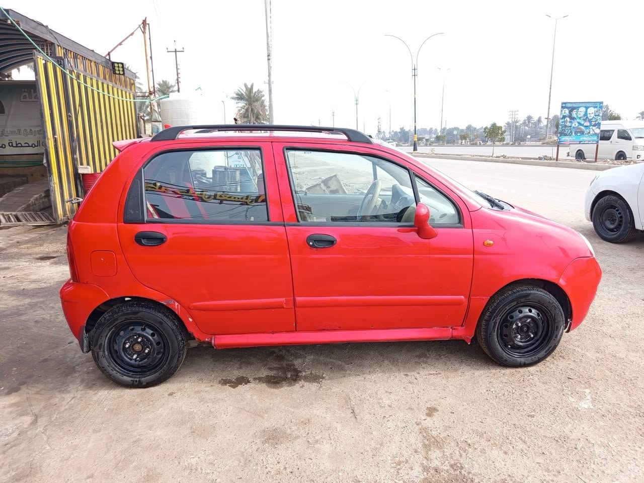 السلام عليكم ورحمة الله وبركاته
 كيو كيو موديل 2012 للبيع،
السيارة نظيفة ومرتبة والاستعمال شخصي.
اضرار بسيطة جدًا، المكينة والكير بحالة جيدة جدًا ولله الحمد.
رقم السيارة بابل، وإمكانية التحويل في اليوم التالي.
السعر 25 ورقة وقابل للنقاش المعقول بعد المعاينة.
الموقع: كربلاء – الجدول الغربي.
للاستفسار أو المعاينة، يشرفني تواصلكم على الرقم:
***********
وأهلاً وسهلاً بكم في أي وقت 🌸
