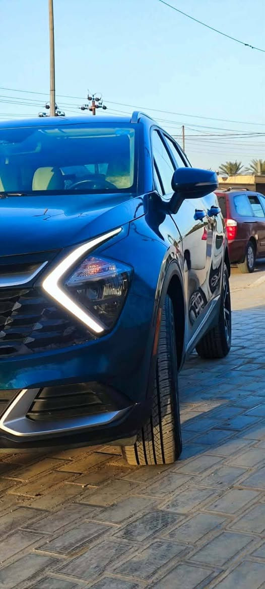 سلام عليكم  سبورتج هايبرد موديل 2023دخول جديد مرقمه بغدادجديد داخل ابيض فول مواصفات عده الفتحه كفاله عامه  بس تعديل بارد بخشم الجاملغ  صور الحادث داخل المنشور  سياره جديده وجاهزه  معرف السعر واستفسار اكثر اتصال عله الرقم  *********** بي واتساب
