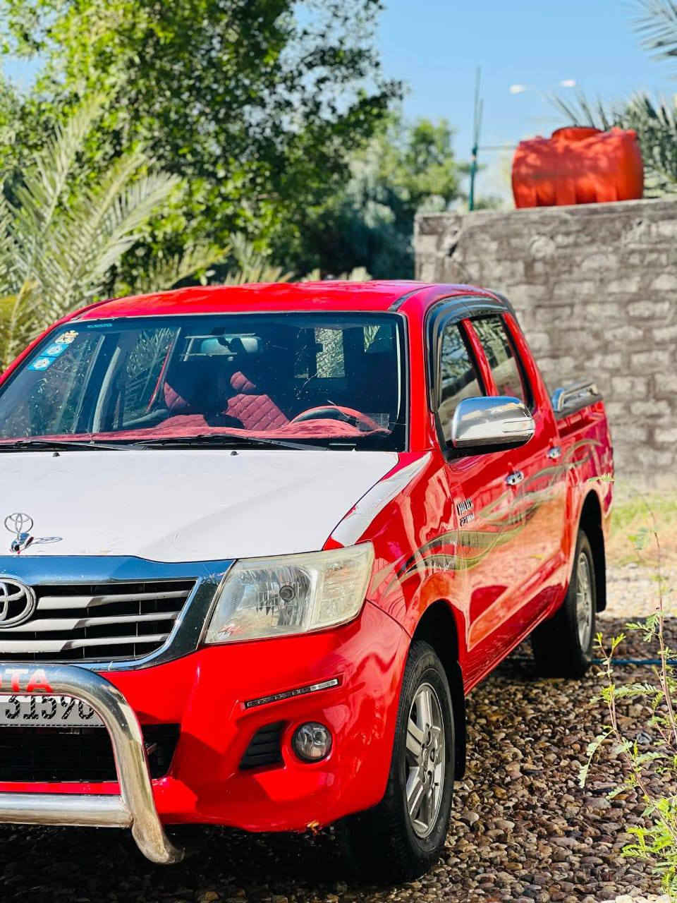 سلام عليكم بيكم هايلوكس موديل 2015 سونار مرفق مع صور  رقم واسط دولي السعر 215وبيه مجال للاتصال ***********
