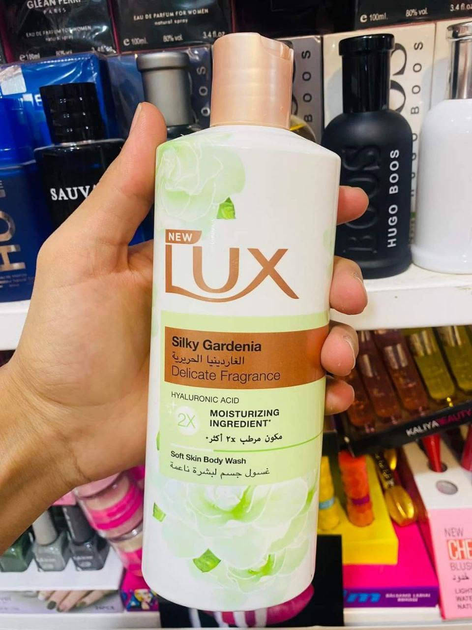شاور جسم لوكس 🧡 LUX 🧡 الاصدار الجديد ✔️
الاصلي السعودي 🇸🇦🇸🇦

 🌸 غسول جسم لوكس غني عن التعريف بعطره الرهيب الهادئ والثابت وتنضيفه يسوي الجسم مراية🌸
 
🦋يتميز برائحة جميلة جدآ 🦋يعمل على ترطيب البشرة🦋يعطي البشرة نعومة
🦋 ينضف الجسم بعمق 

شور لوكس الاصلي💯
سائل استحمام لوكس 👈👌الأصلي 
للجسم بعطور تجنن 
جل استحمام أو غسول ❤️ لوكس
عطره يخبل ويبقى ساعات بعد الاستحمام 
يرطب الجسم يخلي البشرة منعشه 
والعطر خرافي خرافي بحيث يبقى بالحمام عطرة
المنشأ سعودي 🇸🇦 اصلي💯
السعر 7 الاف 
🚘 يوجد خدمة توصيل لجميع محافضات العراق ٤ الاف 🚘

#اكسبلور


**إذا كنت صاحب هذا الإعلان وتريد حذفه لأي سبب، رجاءا أرسل رسالة إلى الدعم الفني**