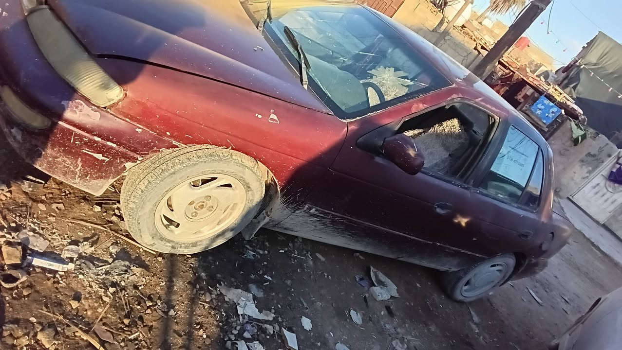 السلام عليكم سيارة كيه سفيه موديل ٩٥ بغداد الامين الثانيه سعر ٢٠ ورقه رقم الهاتف ***********
