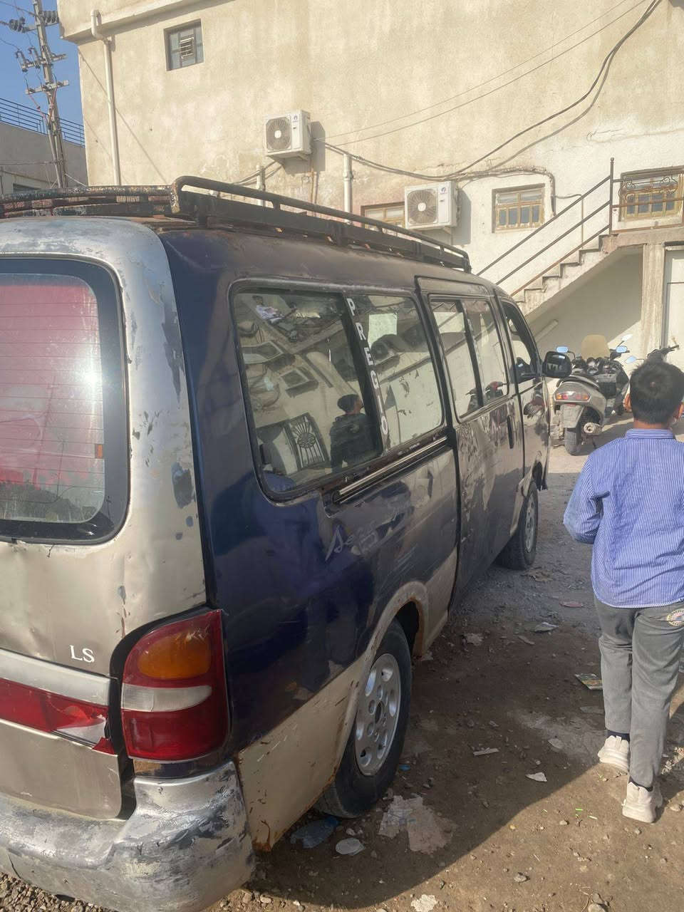 السلام عليكم كيه بريجو موديل 2005معلايه رقم احمر راعيه بل بصره بس ماندله كير مكينه اكسل حلوات نضاف حداديه جديده ابيع كومت حديد اكفله من سرقه مكاني بصره ابوالخصيب سعر 20وبيه مجال رقمي ***********
