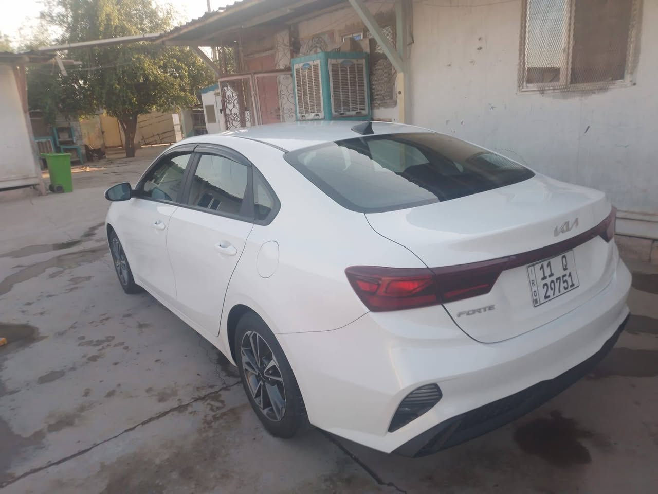 يا الله سياره كيه فورتي موديل 23
بسمي تحويل ثاني يوم كل تفاصيل أمامك اخي الكريم
ستخدام شخصي ماشيه 36 قابل لزياره السعر المطلوب
148وبيه مجال حق الجيه تحياتي الكم 
رقم الهاتف *********** وبلخدمه
