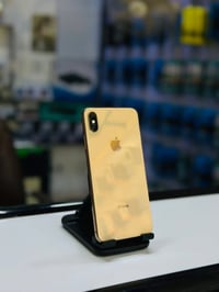 آيفون XS ماكس • ٦٤ جيجا • بطارية ٧٧٪