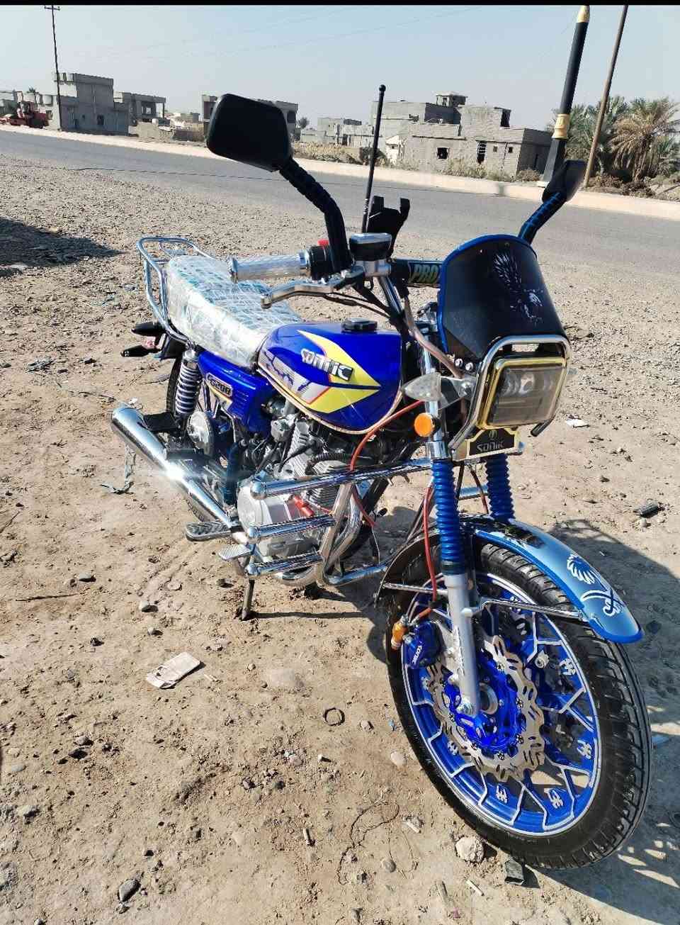 السلام عليكم
موطور سونك موديل 2025
كلج دهن دبل فج محرك 200
كلجات دهن موطور جديد شركه 

مراوس بستوته نضيفه نزل صوره ورقم واني اخابرك 
مكاني الشرگاط 
هـ ***********
