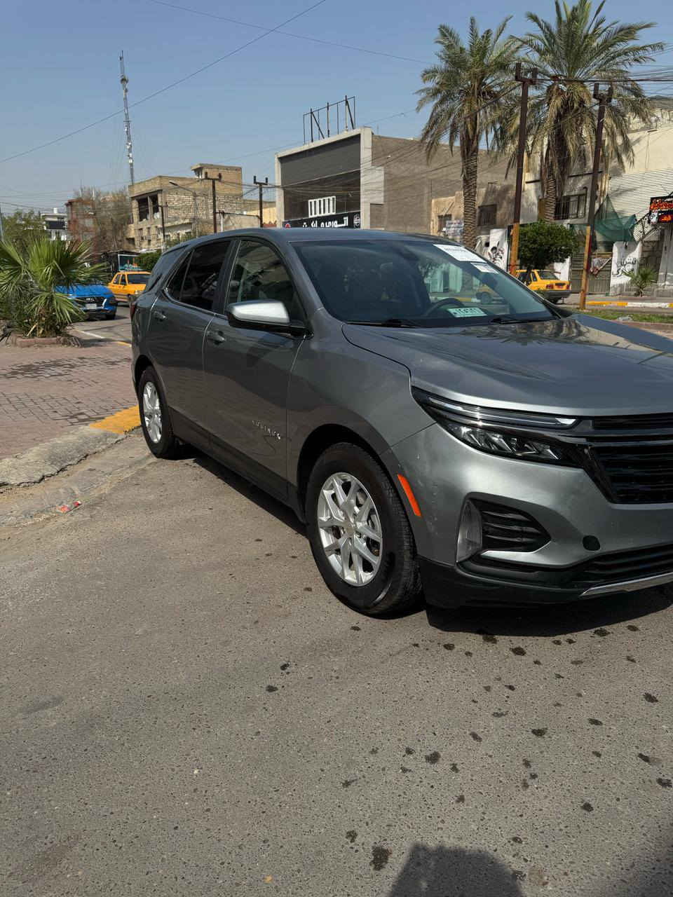 للبيع كوينكس 2023 مواصفات LT السيارة دخلتها قبل كم شهر ورقمتها باسمي حادثها تبديل جاملغ بنفس اللون لا صبغ ولا ايرباك ولا مبدل بيها برغي وكل الصور مرفقة بالبوست سعرها 187 والسيارة موجودة في بغداد الحرية او بمحل عملي بالمنصور وارقام تلفوني 
***********
***********
