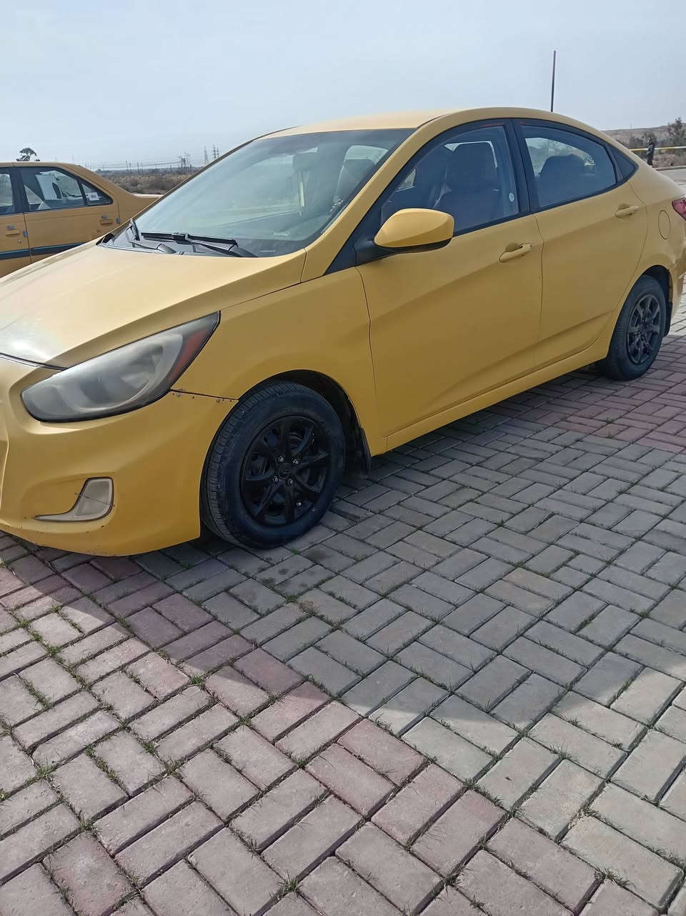 السلام عليكم.
اكسنت موديل 2013 رقم بغداد وارد أمريكي محركها 1600 شاده جديد. تخم تاير جديد باتري جديد.
حادثها جاملغ امامي وشوية من البنيد والجاملغ الامامي الأيمن مبدل. العنوان بغداد المدائن السعر 80
***********
