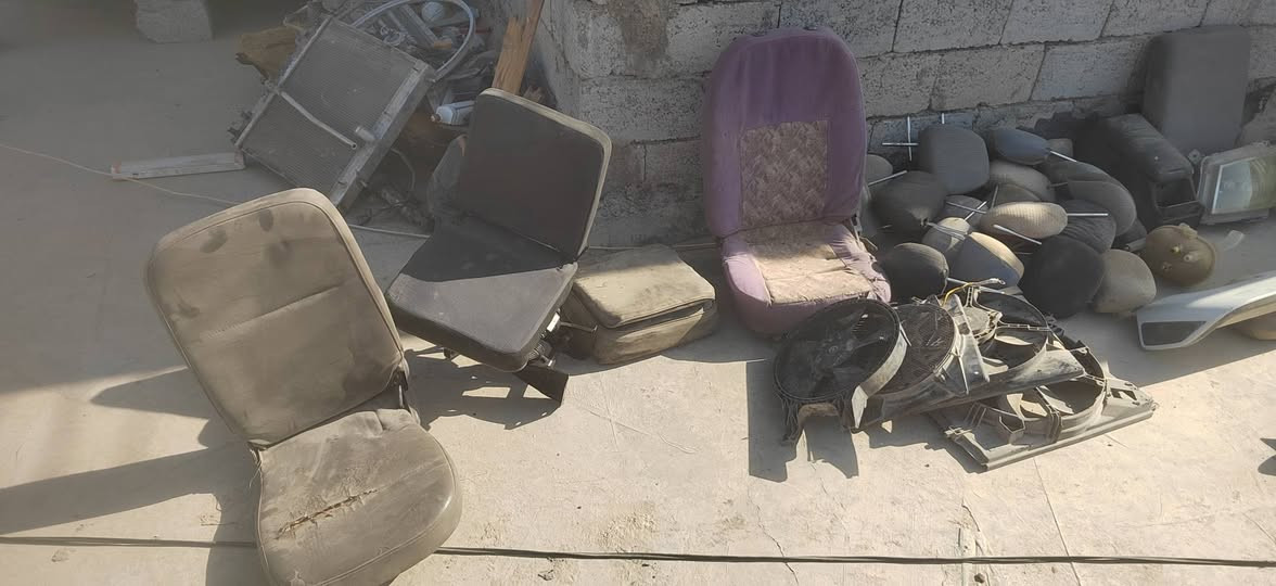 سلام عليكم غراض للبيع تجاوي سبابدرات عدد ٢مونكه زواج ما دات سي تو بلاديات تجاوي اجتو أجوان مراروح عدد ٤ دبات ماء الاستفسار علا هاذا رقمي *********** عنوان بغداد المعامل قريه السعاده
