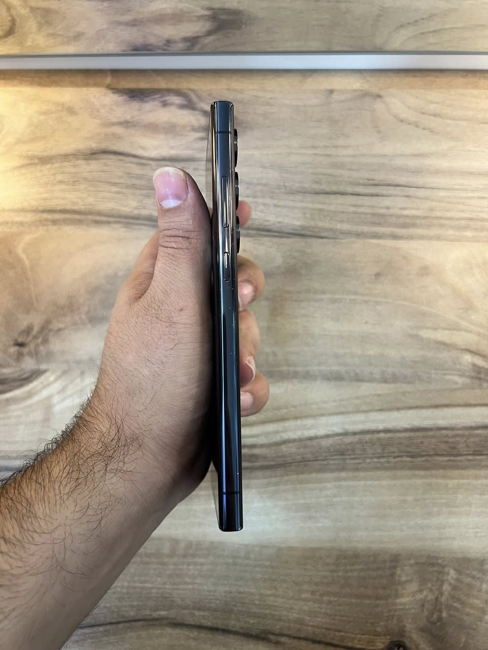 S23 ألترا
شرق اوسط دبل سيم كارت ذاكره 512 
نضافته عاليه بدون ملحقات 
بيع او مراوس 
سعر 750 الف 

بغداد البياع 
***********
