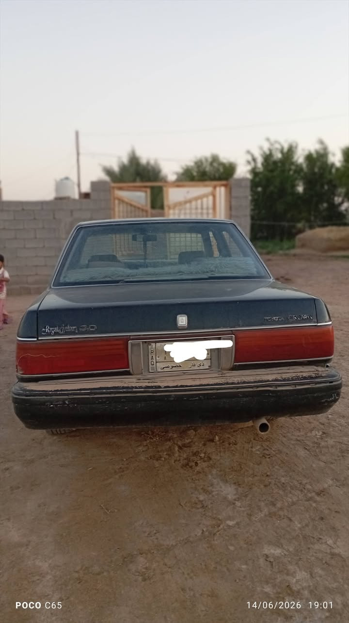 العنوان الغراف خفاجه المشاخيل 
سلام عليكم سياره سيدان رقم ذي قار المكينه فيفتي كير خير من الله سياره نضيفه ومناسبه والسعر 35 وبيهه مجال للشراي ***********
