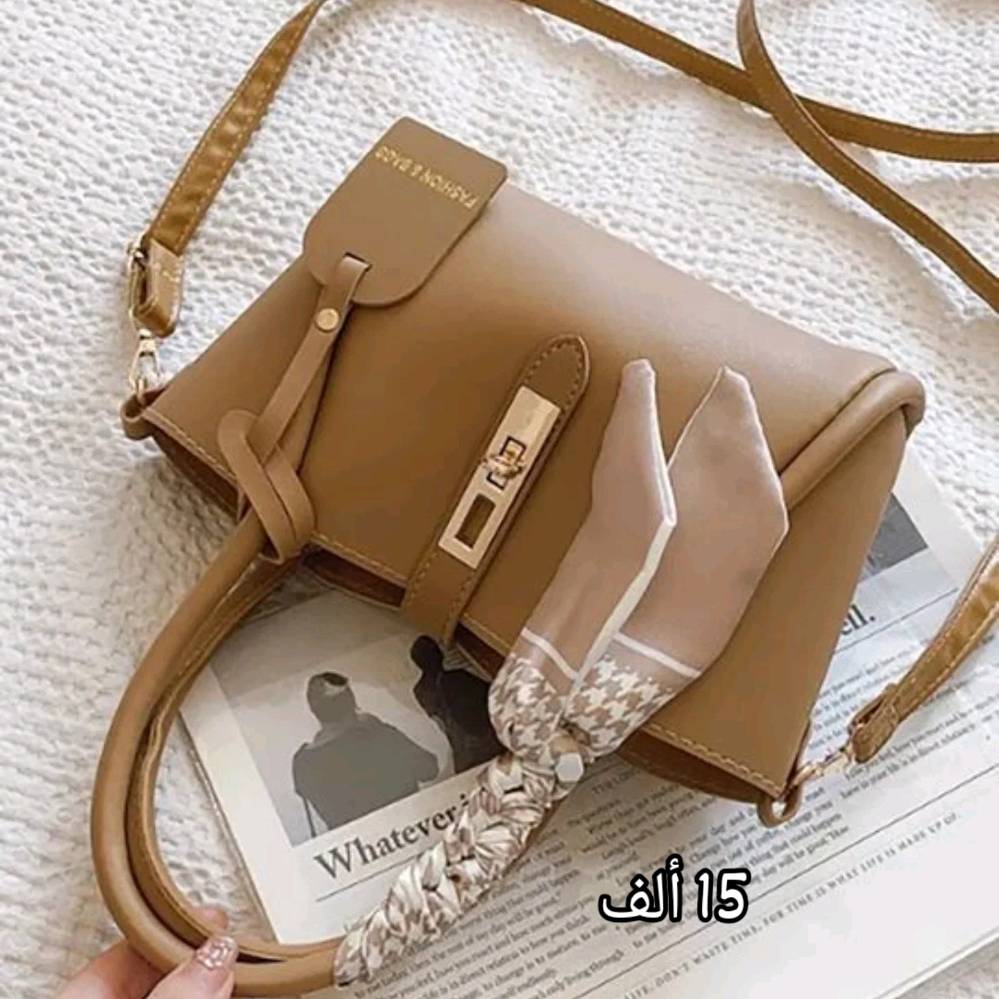 حقائب نسائيه كوالتي عالي 
آخر قطع 
توصيل 3 آلاف فقط لكل محافظات العراق 
#حقائب #شنط #حقيبه #ملابس #نساء #اكسسوارات #توصيل