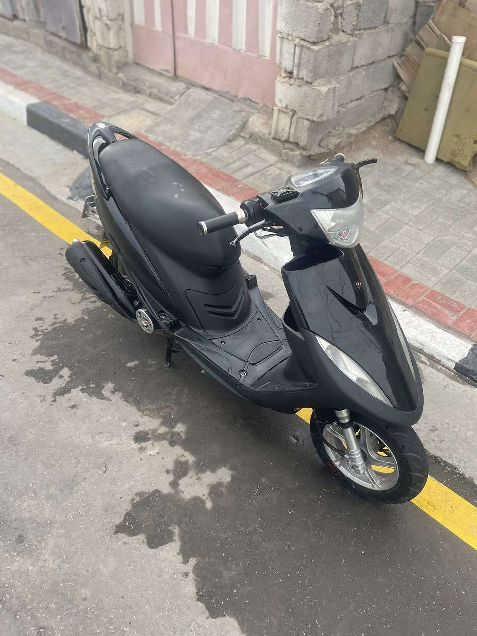 للبيع سعرها 700 مكاني ك كربلاء حي العامل
 دراجه جديده كلش كل نقص مابيه شلعه كلش قويه معدل مكينه 55 
بيه تزويد خير من الله كله اصلي وشاصي رياضي زلغ مابيه
ويل نجمه 
قبق هندر سمارت كلجات دوشي دبل خلفيي وامامي وفج برمبو صالصنه صجميه ام الحساس تعلاكه فلاوين عمبار يدات قاعده رقم بعد بيه هواي نواعم رقمي *********** مابي واتساب
