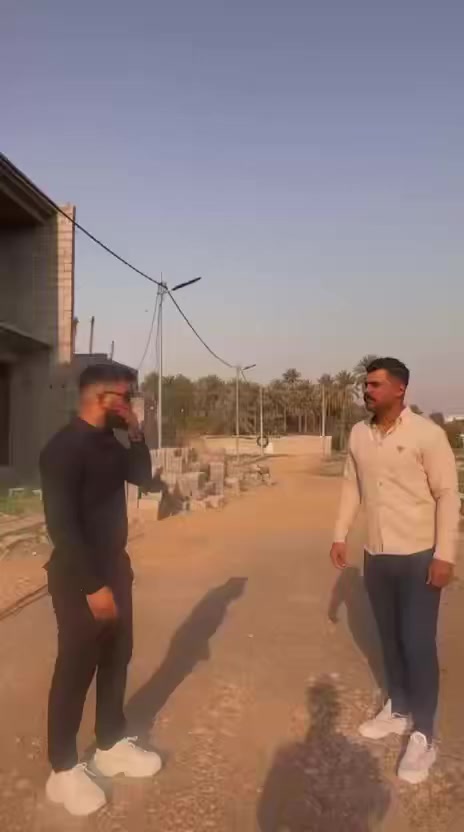 🔴 أراضي للبيع – فرصة ما تتعوض 🔴

📍 ديالى خانقين خلف معرض حجي أركان للسيارات

▪️ المساحات: من 150م إلى 200م

▪️ الواجهة: 10م ثابت

▪️ النزالات: 15م و20م

▪️ شارع 10 أمتار + رصيف

▪️ قابل للتبليط

📄 صنف الأرض:

طابو زراعي – ملك صرف 25

📝 الضمان القانوني:

▪️ وكالة مخصوصة من كاتب العدل

▪️ عقد مكتب يضمن حقوقك كاملة

💰 سعر المتر: 150 ألف فقط (سعر تنافسي جدًا)

💳 نظام أقساط متوفر

📞 اتصال أو واتساب:

***********#
