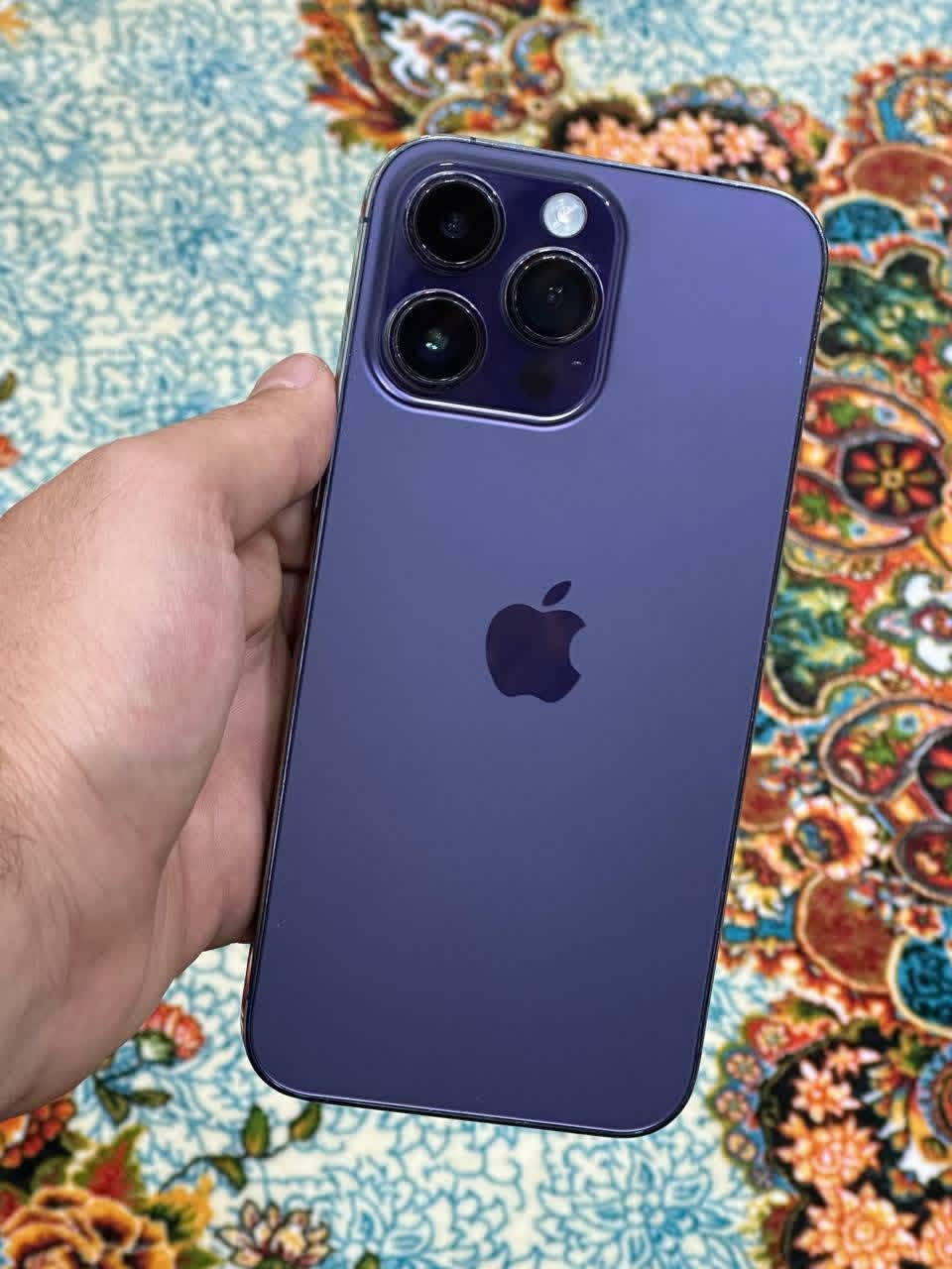 ‏السلام عليكم عندي موبايل 14 Pro ماكس جهاز شرق أوسط جهاز خطين دبل شريحة ذاكرة الجهاز 256 البطارية 83 الجهاز مبدل شاشة اصلية مال تفسيخ جهاز كامل ملحقاته السعر الجهاز 800 وبي مجال شي بسيط أي استفسار على هذا الرقم *********** ￼￼￼￼￼
