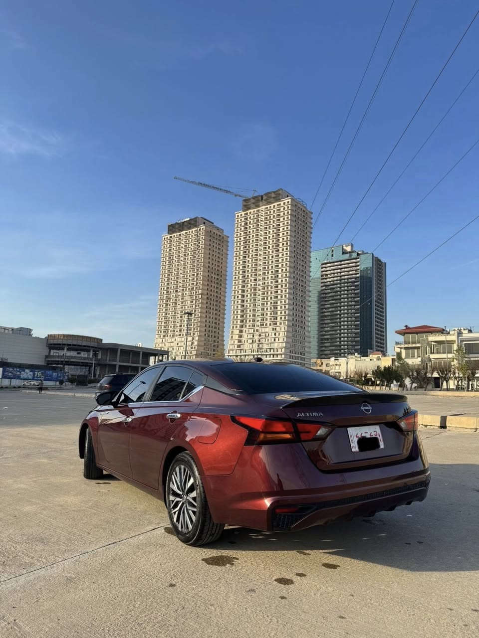 اسلام عليكم 
‎‏2023 Nissan Altima SV
‎ 2023 نيسان التيما SV                        
                                                      بصمة ابواب و تشغيل 
‎تشغيل عن بعد 
‎شاشة
‎كاميرا 
‎رادار امامي و خلفي و جانبي 
‎نقطة عمياء
‎تحديد مسار
‎فوليوم تحديد سرعة
‎كشنات كهربائي  
‎اوتو بريك
‎حساسات 
‎لايتات ليد و زينون
‎ويل كروم بلادي
                                                                       رقم كاتي
 ‎الضرربابين سكن بدون دواخل
‎ايرباك فقط برده طاك  رجع بلادي
‎ماشية 45 الف فقط 
                                                                      رقم شاصي
1N4BL4DV6PN359174 
   ‎السعر: $157 ورقة           
                                                          عنوان سيارة دهوك 
‎رقم تليفون: فاببر، واتسابى
                                             مراوس فقط ب رقم شمالي 
                                                            ***********.
