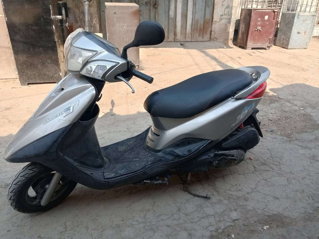 سلام عليكم دراجه للبيع بغبغاء محرك كفاله عامه سعر 900الف وبيه مجال بصيط ***********
