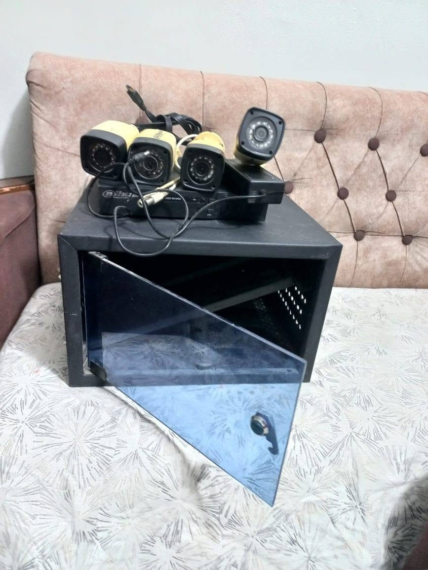 السلام عليكم عندي هاي كامرات للبيع عنوان محافظة بغداد موصلات شرطة


**إذا كنت صاحب هذا الإعلان وتريد حذفه لأي سبب، رجاءا أرسل رسالة إلى الدعم الفني**