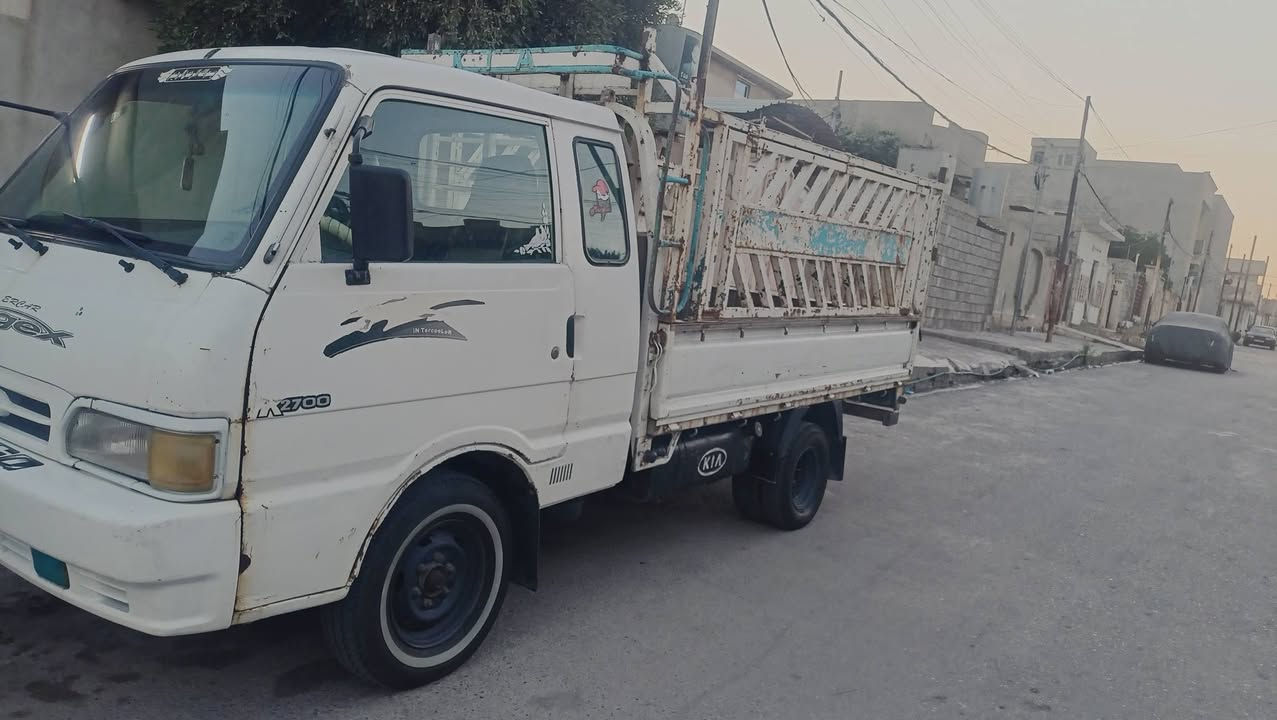 للبيع كيه بنكو موديل 96 رقم صلاح الدين مشروع وطني ب اسمي سياره جاهزه السعر 55 ورقه وبيها مجال عنوان موصل الايسر رقم الهاتف ***********
