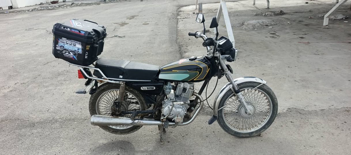 دراجه يراني شادلها محرك ستوته 22 نضيف لا تبخير ولا تنقيص كفاله كهربائيات كلها شغاله دراجه خير من الله مذب عليه كلشي السعر 400 او بيها مجال المكان محموديه ناحيه الرشيد ***********                                                       ***********
