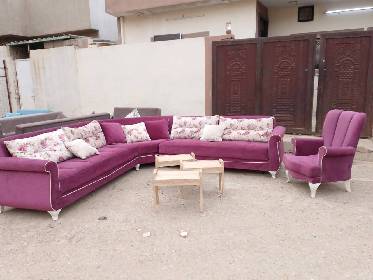 ديوان تركي شرط النظافه مخزن والسرير


**إذا كنت صاحب هذا الإعلان وتريد حذفه لأي سبب، رجاءا أرسل رسالة إلى الدعم الفني**