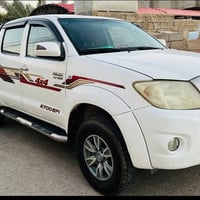 للبيع هايلوكس 2010  سنويه ل. 2027/6/19 سياره نظيفه مالة جناي   رقم/078...