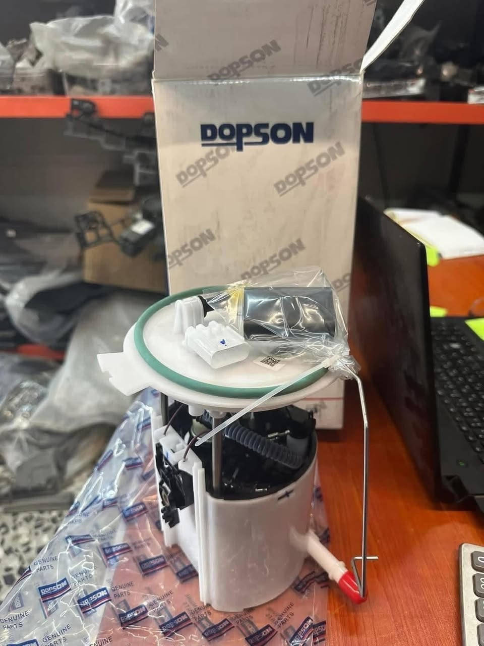 جديـــــــــــــــــــدنـــــــــــــــــــــــــــــــــــا⚫️💯⚪️
اهلا بكم في المجمع الامريكي 🚘🏎🚙🚗
يتوفر 
عبوه كامله رانجيت كومباس فيتبم تفصيخ 2020
عبوه جارجر تفصيخ وتجاري 
عبوه تيران اكونكيس 2018 الى 2022 توويل وفور ويل 
عبوه فيتبم جيب كراند شيروكي 2011/2022
عبوه فيتبم ماليبو 2017 الى 2022 تفصيخ 
عبوه فيتبم تيران اكونيكس ٢٠١٨ /٢٠٢٢

يوجد خدمة توصيل داخل بغداد و المحافظات كافة .
للاستفسار الاتصال على رقم الهاتف 
☎️☎️☎️***********
 ☎️☎️☎️***********
شارع مطار المثنى قرب حلويات الخاصكي مجمع الامريكي 
يفتح المجمع الساعة 8 صباحا ولغاية الساعة الى ٦ مساء
