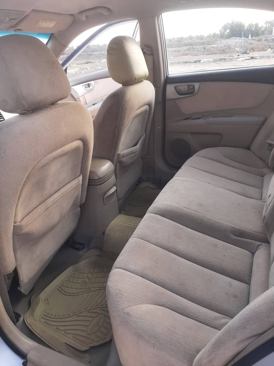 السلام عليكم 
كية اوبتيما موديل الفين و٧ خليجي رقم بصرة السعر ٨٥ وبيها مجال المكان ميسان ،*********** الرقم لل استفسار
