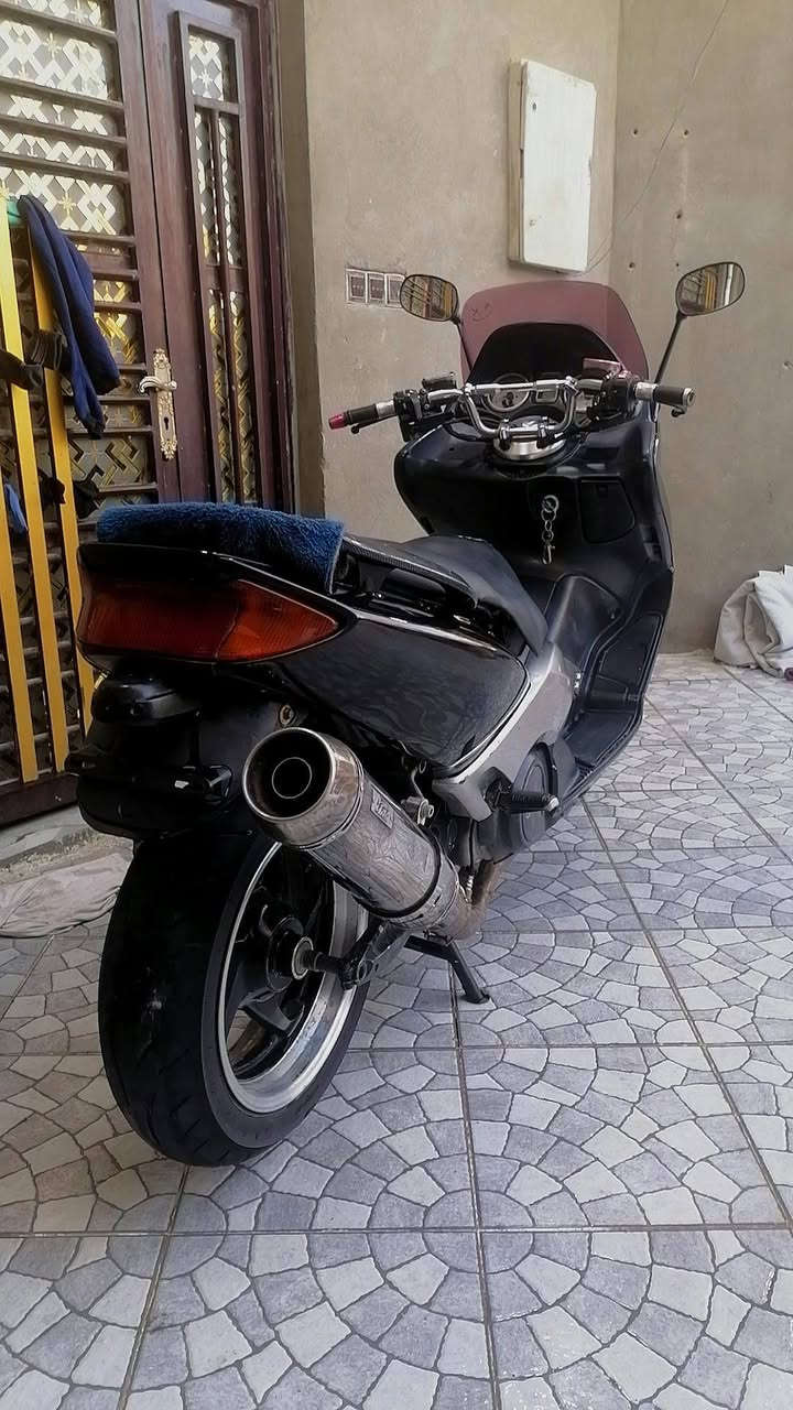 السلام عليكم  دراجه للبيع تي ماكس موديل 8 الدراجه نضيفه نضافتهه 80 وباقي التفاصيل خاص او الرقم المطلوب  ***********
