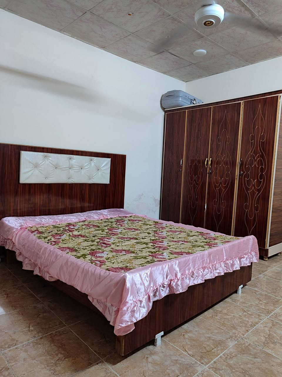 سعر 350
وبيها مجال للإستفسار الاتصال على الرقم +964 771 370 6447


**إذا كنت صاحب هذا الإعلان وتريد حذفه لأي سبب، رجاءا أرسل رسالة إلى الدعم الفني**
