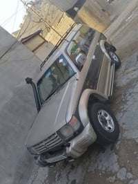 للبيع باجيرو رقم بغداد موديل 1994 محرك وگير جدد صدر امامي خلفي خير من ...