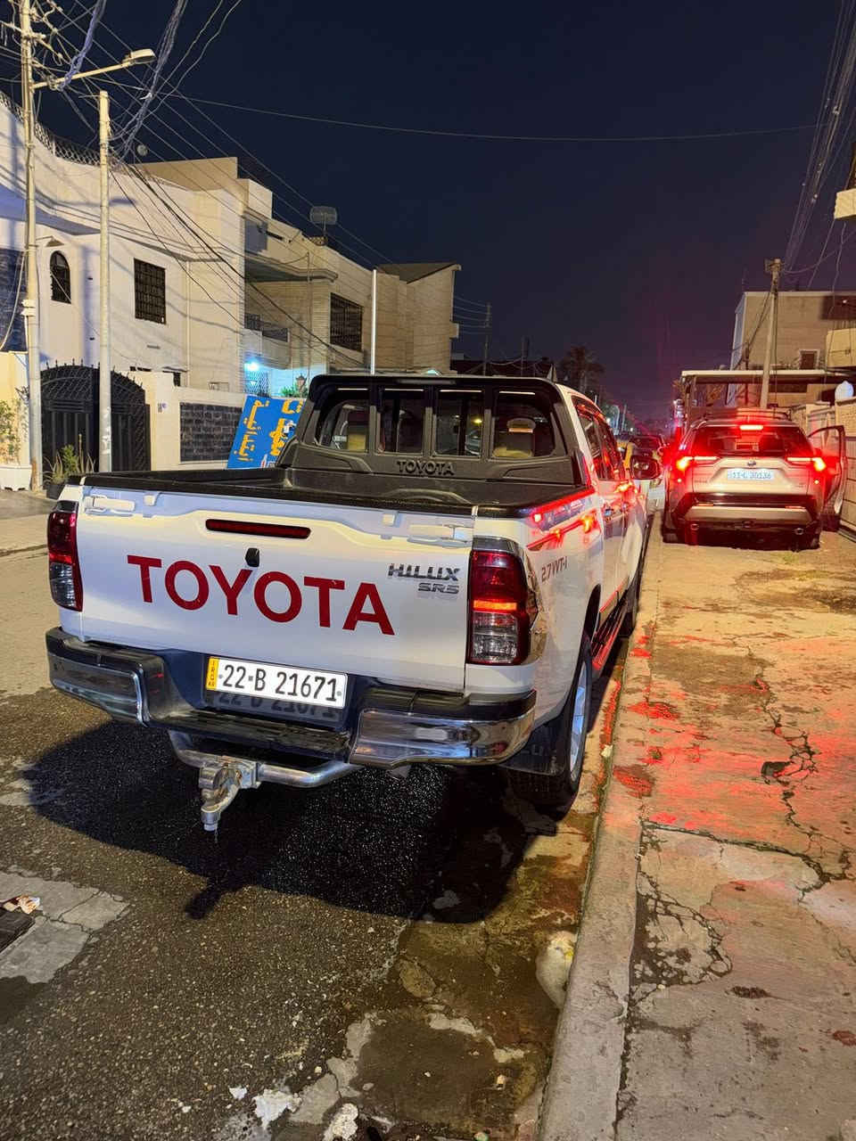 هايلوكس 2016 خليجي
بيهة حادث جاملغ و باب جهة السايق مبدل نفس اللون شرركه

فئه sr5

كير اوتو 

السعر 230 وبيها مجال

***********

التواصل على الرقم فقط
