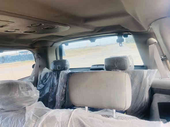 رمادا نيسان موديل ٢٠٠٦ مكفوله صبغ الشركه تبريد مركزي وارد أمريكي محرك ٨  سلندر وفول مواصافات السعر .٩ورقه وبيهه مجال للشرايه  ***********
