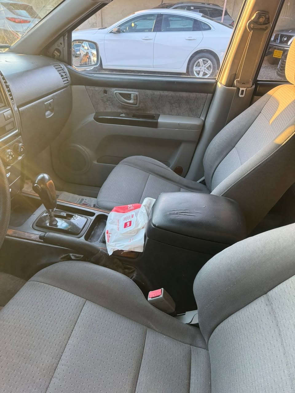 السلام عليكم سورنتو موديل 2006 رقم بابل انكليزي السياره بيه كص بالقماره سعره 66 ورقه وبيه مجال قليل مكان السياره كربلاء السياره حلوه وجاهزه من كلشي مكينه 6 سلندر رقم صاحب السياره اني مكلف بالنشر ***********
