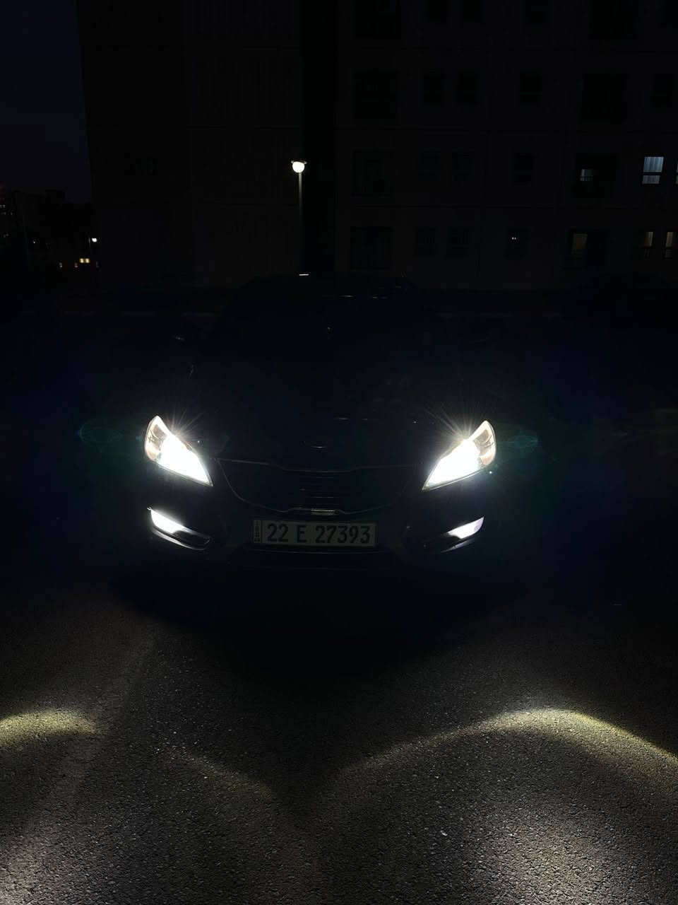 السلام عليكم للبيع كيا كادينزا خليجي 2012 ملكي VIP
رقم أربيل بسمي سنويه لغايه 2026 الهزه ساقطه
فول مواصفات 1/1
ماشيه 252 وقابل للزياده 
مري شفط + قلاب 
حساسات خلفيه 
مقاعد جلد + كهرباء 
خزن ميموري 
فول تحكمات ستيرن +ستيرن كهرباء 
برده خلفيه بلاديه 
كامره خلفيه 
لد امامي و خلفي 
كشنات امامي و خلفي تدفئه 
شاشه حجم كبير 
اناره محيطيه 
بيها منضومه كامله زنون عالي و ناصي 
و بيها منضومه غاز 
و بيها بعد هوايه مواصفات معروفه 
السياره بيها قطع صبغ ابيع حزام 
و يحتاجلها شويه ترتيب 
المحرك مفتوح كير مكفول 
السعر 102 و بيها مجال 
رقم التلفون ***********
مكان السياره مجمع بسمايه
