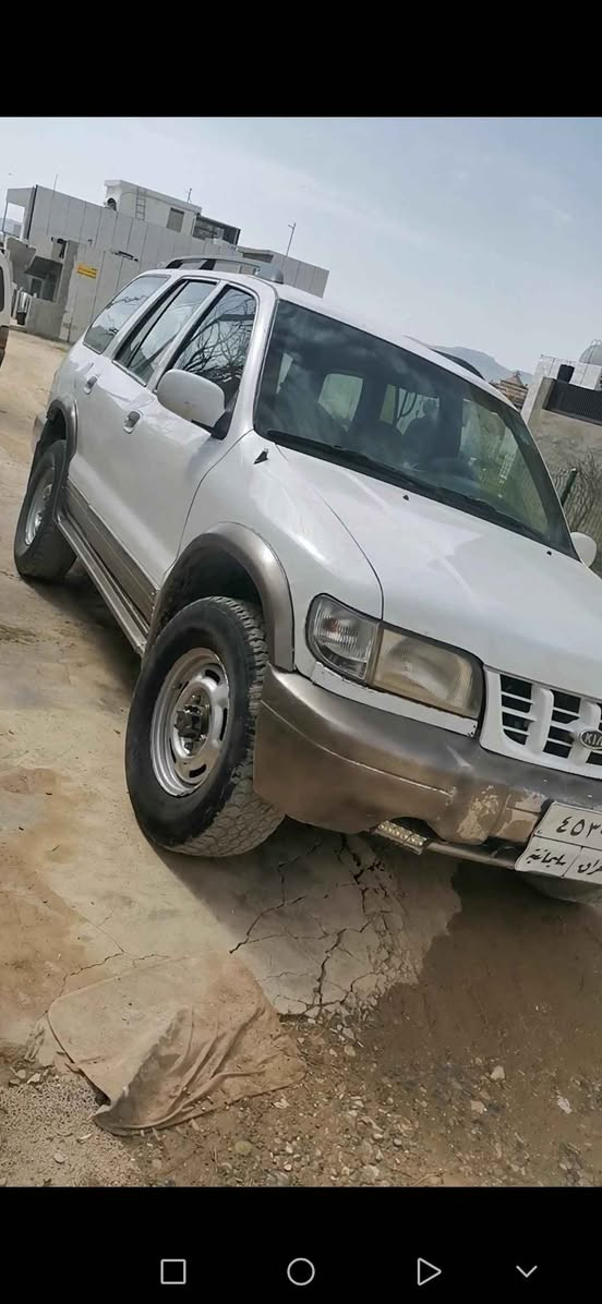 كيا سبورتاج ٢٠٠١شتيكي جوان و جايزه كاره بأي و ده بل اكسل و تابريدو هه موو كياني به شه رت هيج نو خسه نيكي نيه شتى جايزه له سليمانيم موشته رى نيت سه رمان مه ياشينه
*********** Singapore
