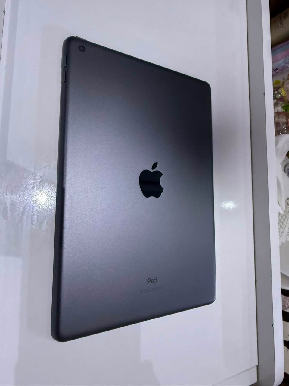 :
📱 للبيع: iPad Apple الجيل التاسع (9th Gen)

✅ السعة: 64GB
✅ الاستخدام: قليل جدًا
✅ الحالة: نظيف فول، بدون ملاحظات
✅ البطارية: ممتازة
✅ كامل الملحقات الأصلية

💰 السعر: 195,000 دينار
📌 السعر بيه مجال للجادين فقط.

للاستفسار أو المعاينة راسلني على الخاص. �
او الاتصال على 
***********
