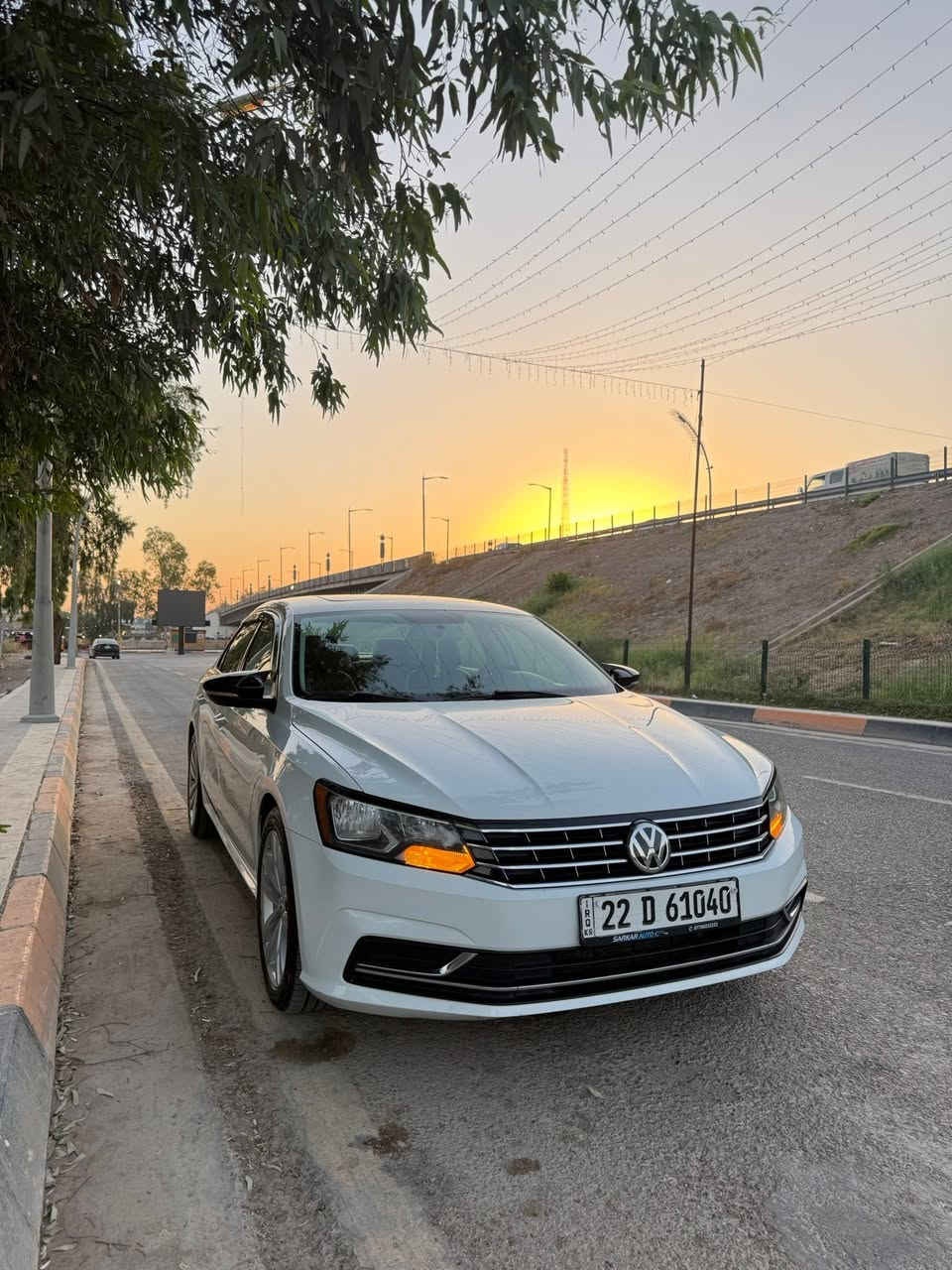 � للبيع فقط 🔥
🚘 Volkswagen Passat Wolfsburg Edition 2019

✨ فخامة ألمانية • أداء قوي • مواصفات متكاملة ✨

🚘 نعمان أوتو | Numan Auto
ثقة التعامل • جودة السيارات

━━━━━━━━━━━━━━━

📊 الموديل: 2019
⚙️ المحرك: 2000cc Turbo
📈 الممشى: 102 ألف ميل
📄 الرقم: أربيل (تحويل أو وكالة)

━━━━━━━━━━━━━━━

💎 أهم المواصفات:

✅ نسخة Wolfsburg Edition المميزة
✅ فتحة سقف بانوراما
✅ تشغيل بصمة + دخول ذكي (Smart Key)
✅ داخلية جلد فاخرة
✅ تدفئة للمقاعد الأمامية 🔥
✅ تبريد للمقاعد الأمامية ❄️
✅ شاشة كبيرة مع Apple CarPlay 📱
✅ كاميرا خلفية 📷
✅ رادار النقطة العمياء (Blind Spot) 🚨
✅ رفع وإنزال جميع الجامات عن طريق الريموت
✅ لايتات زينون مع نواصي صفراء بمظهر رياضي ✨

━━━━━━━━━━━━━━━

🛠 الحالة بكل شفافية:

✔️ جاهزة من المحرك والگير والصدر شرط الفحص
✔️ بدون أي نواقص أو مصاريف
✔️ أدامة كاملة حديثة
✔️ تخم تايرات جديد

━━━━━━━━━━━━━━━

📍 الموقع: (أضف الموقع)
📞 *********** (واتساب / اتصال)

#Volkswagen #Passat #Passat2019 #WolfsburgEdition #فولكس_واگن باسات نعمان_أوتو NumanAuto سيارات_العراق سيارات_بغداد للبيع
